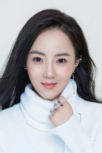 李诗萌